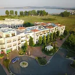 Paradise Garden Черноморец