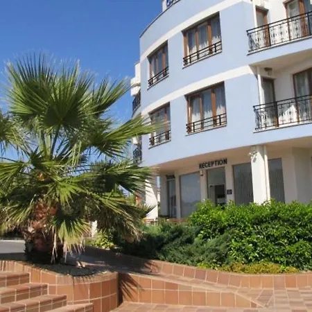 Paradise Garden ホテル