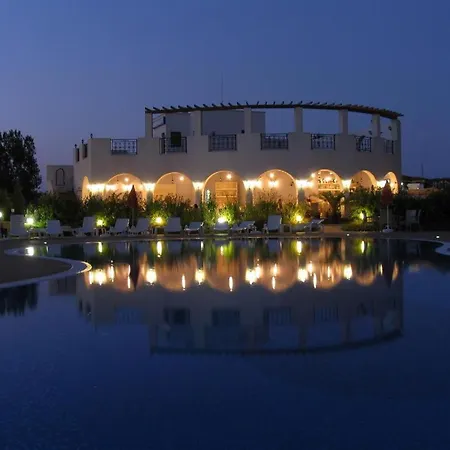 فندق Paradise Garden *