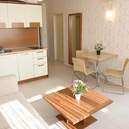 ホテル Paradise Garden