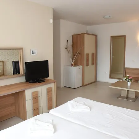 ホテル Paradise Garden *