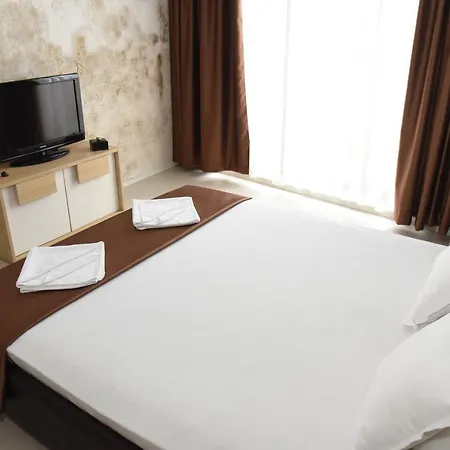 Hotel Paradise Garden Chernomorets