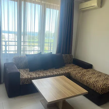 Paradise Garden Hotel Chernomorets