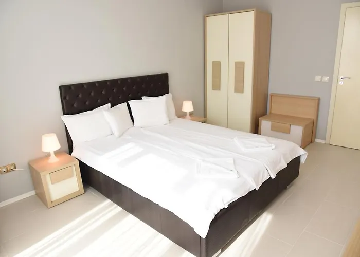 Paradise Garden Черноморец