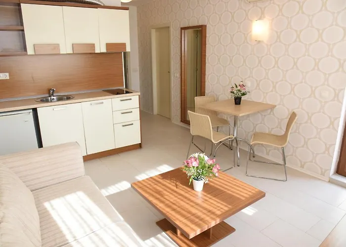 Отель Paradise Garden