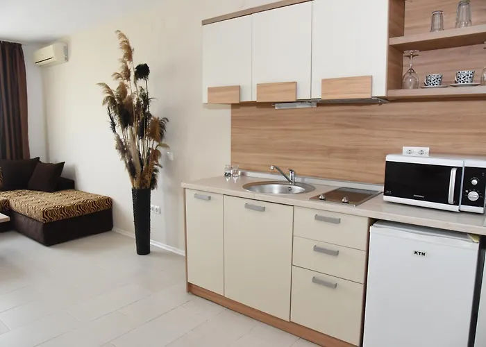 Paradise Garden Черноморец