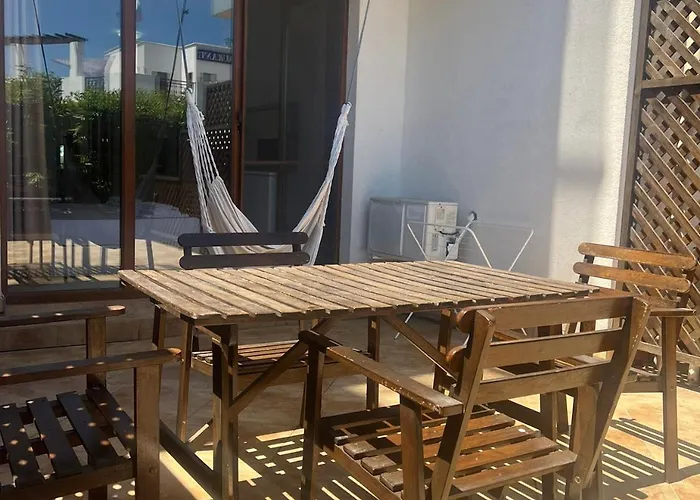 Отель Paradise Garden *