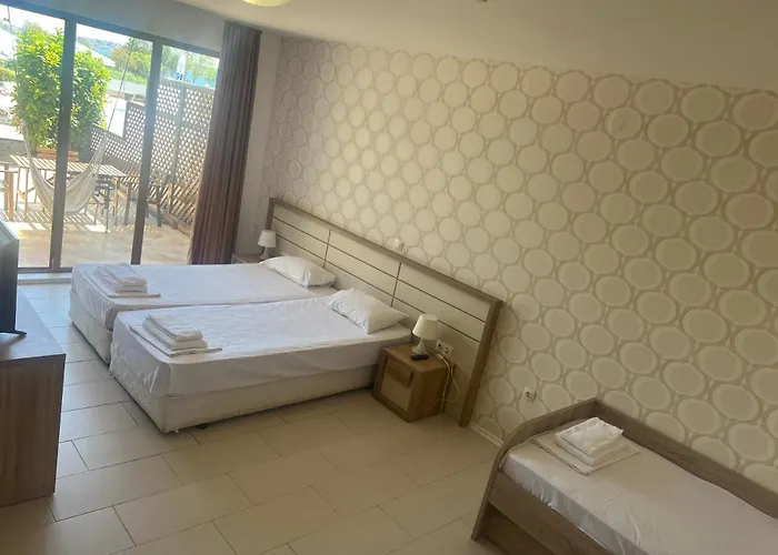 Paradise Garden Otel Chernomorets