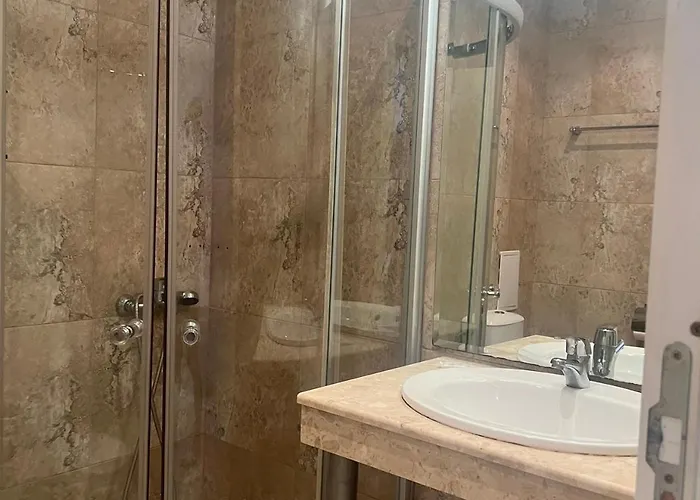 Отель Paradise Garden *